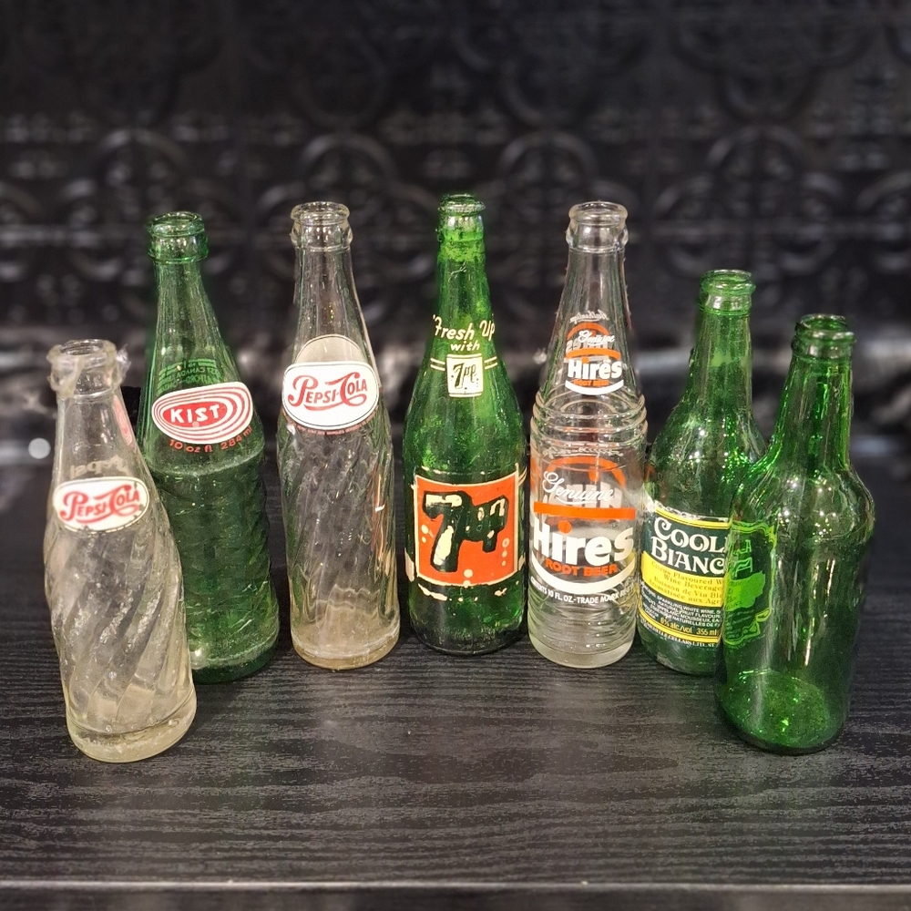 Vintage Pop Bottle Lot, Retro Soda Bottles, Vintage Glass Bottles, Pepsi , 7UP